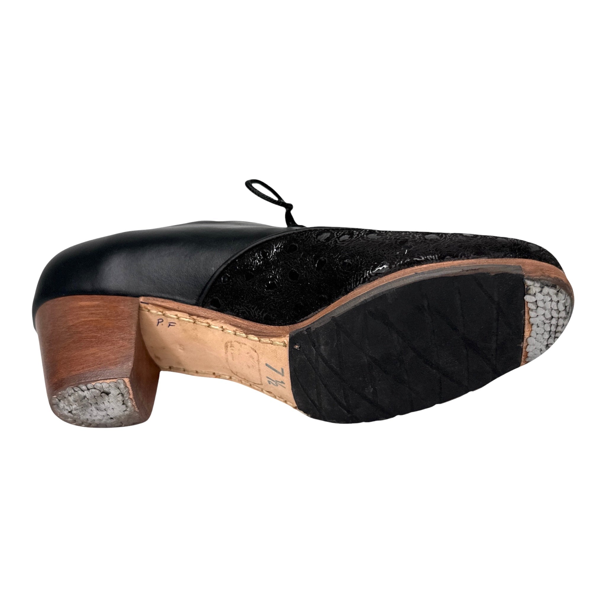 Gallardo Yerbabuena C - Pure Flamenco
