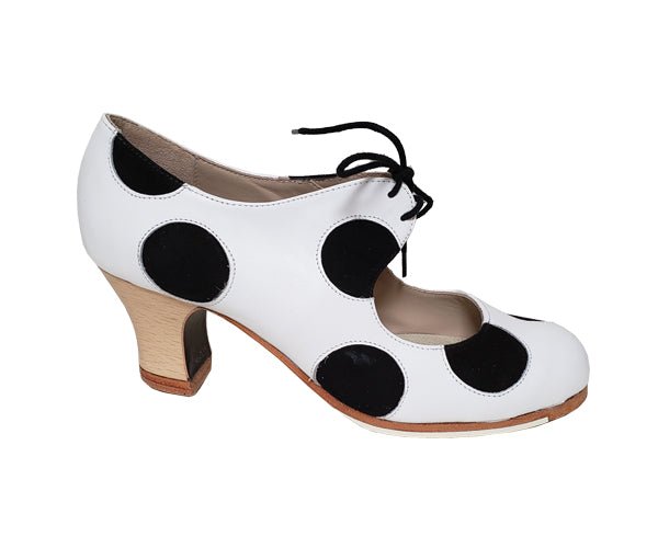 Begoña Cervera flamenco shoes